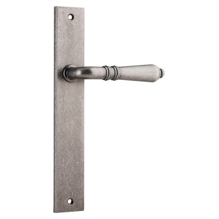 Tradco 13700 Sarlat Lever on Rectangular Backplate Latch - RN (13700)